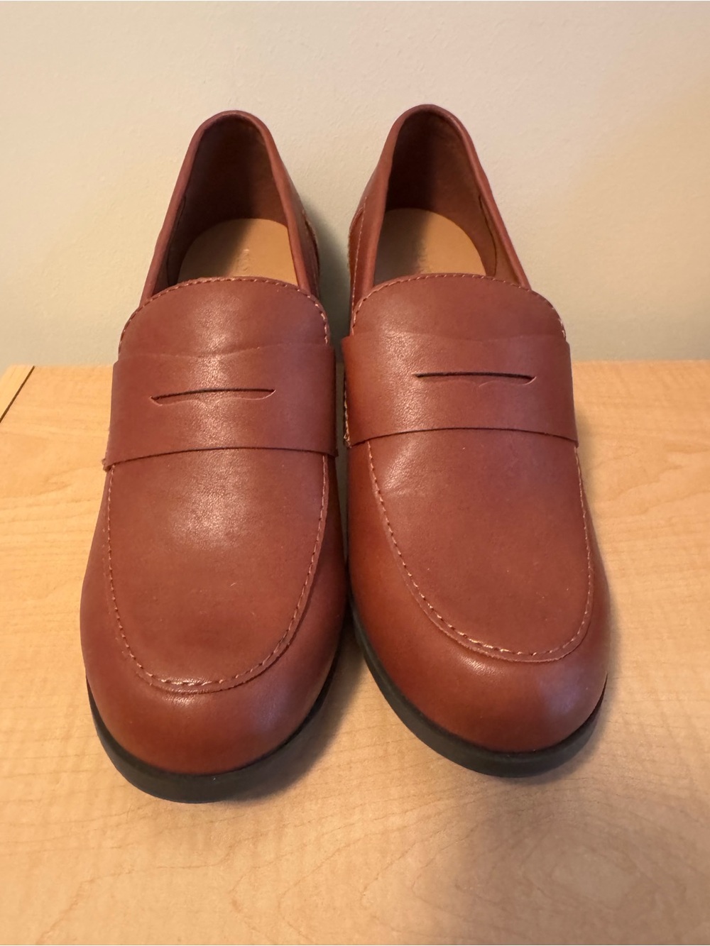 Old Navy Women's Heeled Loafers 9.5